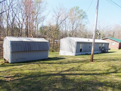 2-MOVE-IN READY HOMES FOR THE PRICE OF 1!!!The 3 bedroom, 2 bath - photo 36