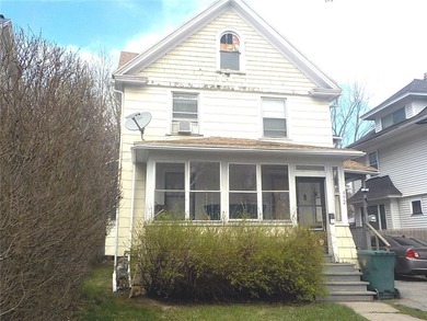 Welcome to this turn-key investment opportunity or owner - photo 2