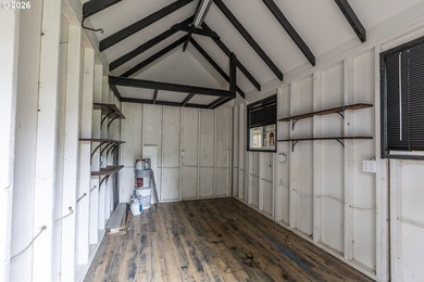 Escape to your own coastal sanctuary in this charming 2-bedroom - photo 15