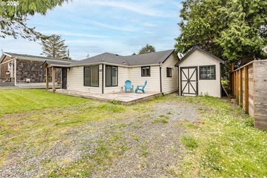 Escape to your own coastal sanctuary in this charming 2-bedroom - photo 16