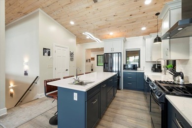 LUXURY PROPERTY AUCTION: 15-29 July. Current High Bid: $700,000 - photo 10