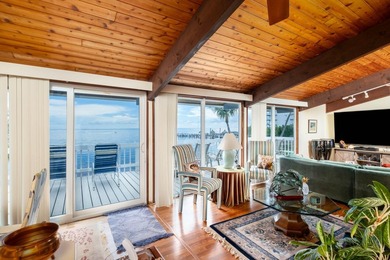 Welcome to Casa Mar Azul, a one-of-a-kind oceanfront estate - photo 13