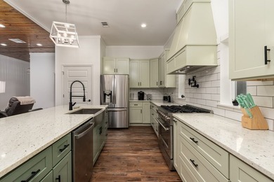 Experience a private country retreat with a winding paved - photo 19