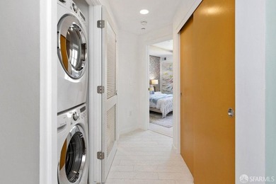 Experience modern, loft-like living in this unique top-floor - photo 23