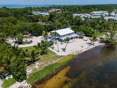 Welcome to Casa Mar Azul, a one-of-a-kind oceanfront estate - photo 34