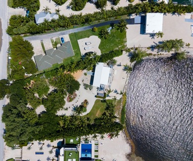 Welcome to Casa Mar Azul, a one-of-a-kind oceanfront estate - photo 35