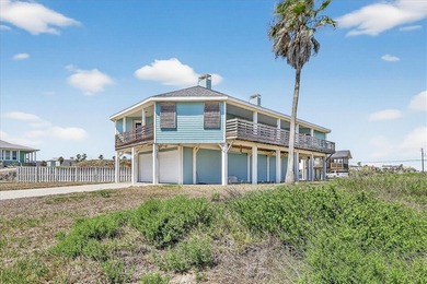 Coveted location & Gulf views! This soulful Old Town home sits - photo 3
