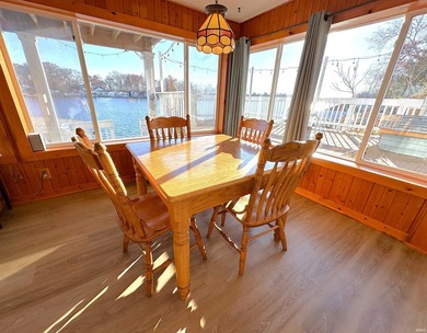 THE DECKS ARE STACKED FOR LAKE LIFE FUN! Main Lake Shafer, 3-4