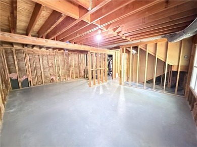 Welcome to 1327 Towne Harbor Trl, a thoughtfully appointed - photo 18