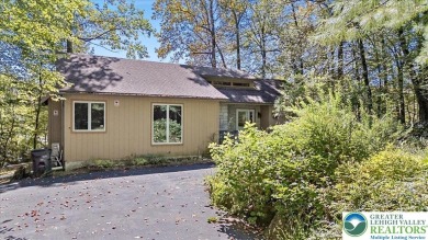 Lake Home For Sale in Kunkletown, Pennsylvania
