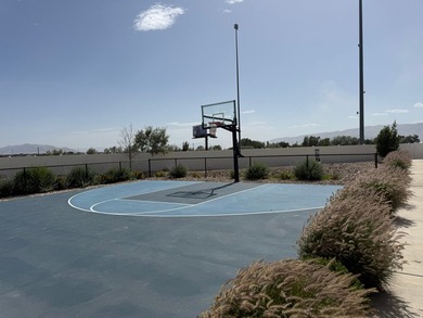 One of the best values in Orem! This beautifully maintained - photo 9