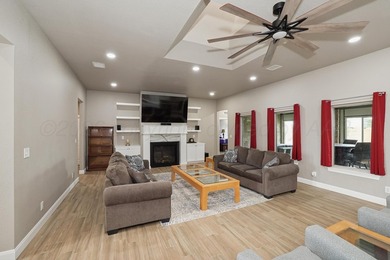 Welcome to this spectacular Silverpointe estate, perfectly - photo 7