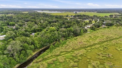 Nestled beneath a canopy of majestic oak trees and overlooking - photo 49