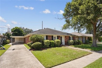 Great 3-bedroom home in Chateau Estates North. A New Fortified - photo 2