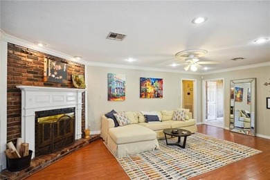 Great 3-bedroom home in Chateau Estates North. A New Fortified - photo 6