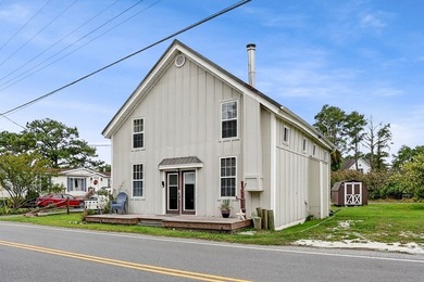 Welcome to this beautifully renovated 2-story home on - photo 2