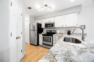 Welcome to the Highly desirable community of Waterway Village an - photo 16