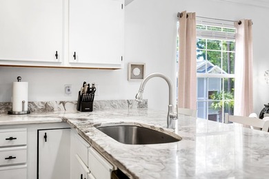 Welcome to the Highly desirable community of Waterway Village an - photo 18
