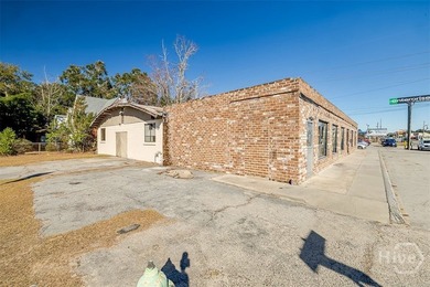 3104 Skidaway Rd offers over 6,000 sq ft of versatile commercial - photo 19