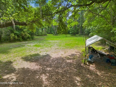 Beautiful 1.19-acre wooded homesite offers the perfect blend of - photo 32
