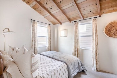 Tucked just steps from South Bayfront, this charming Balboa - photo 9