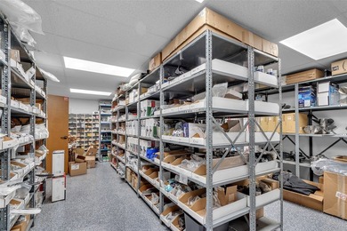Stunning commercial property located on the Peninsula at PK with - photo 13