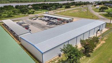 Stunning commercial property located on the Peninsula at PK with - photo 21