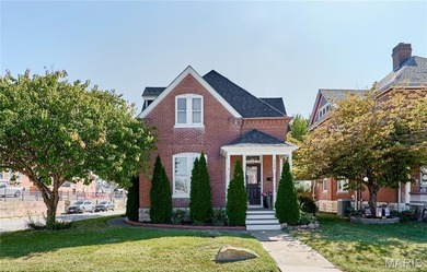 (private lake, pond, creek) Home Sale Pending in Saint Charles Missouri