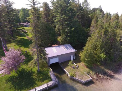 Cheboygan River Home For Sale in Cheboygan Michigan