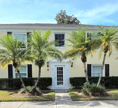 Lake Magdalene Condo For Sale in Tampa Florida