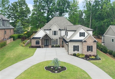 Immaculate custom-built masterpiece, with primary suite on main - photo 1