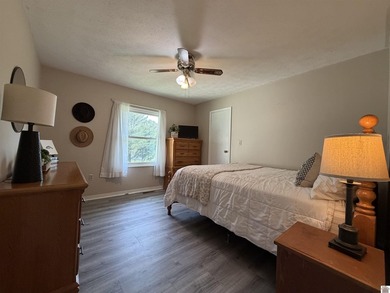 Welcome to this beautiful 3 bed 2 bath home located on a corner - photo 11