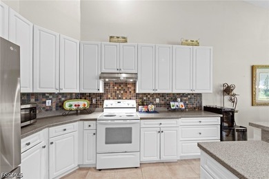 Experience the perfect blend of luxury, comfort, and - photo 13