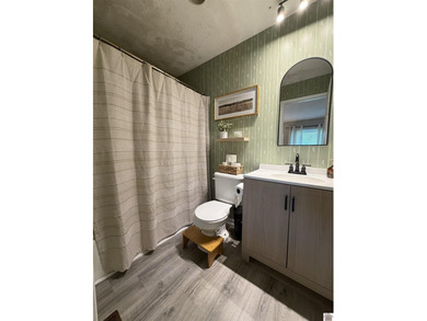 Welcome to this beautiful 3 bed 2 bath home located on a corner - photo 17