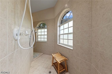 Experience the perfect blend of luxury, comfort, and - photo 25