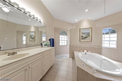 Experience the perfect blend of luxury, comfort, and - photo 26