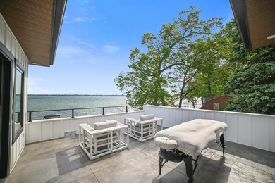 Welcome to 6943 E. Eili Lilly Rd, a RARE breathtaking statement - photo 27