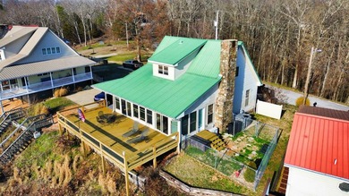 Welcome to your front-row seat on Kentucky Lake, where - photo 7