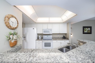 MOTIVATED SELLER!!! (OWNER FINANCING AVAILABLE) Live the luxury - photo 12