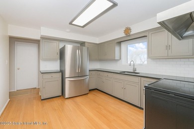Step into timeless elegance with this rare two-building property - photo 16