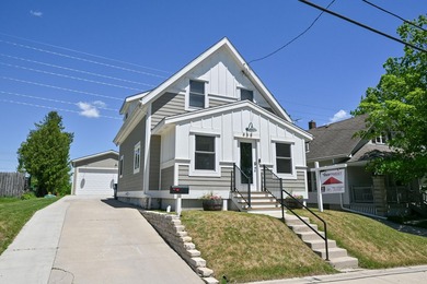 Lake Michigan - Ozaukee County Home For Sale in Port Washington Wisconsin