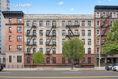 **First Showings Tuesday July 7th 5PM to 6PM** - Cash only, no - photo 7