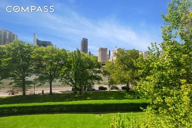Rare and exquisite corner unit 3 Bedroom 3 Bathroom 1,433 sqft - photo 3
