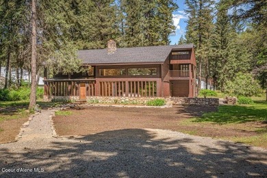 Your North Idaho dream! Renovated 5 bed, 3 bath home on 2+ - photo 1