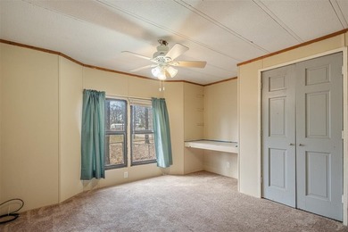 Well maintained 3 bedroom, 2 bath home situated on three - photo 11