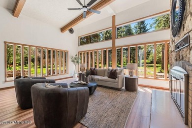 Your North Idaho dream! Renovated 5 bed, 3 bath home on 2+ - photo 4