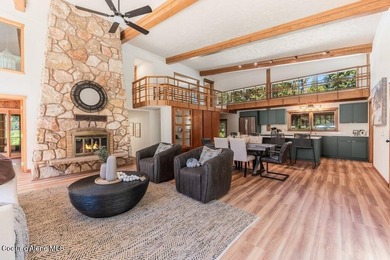 Your North Idaho dream! Renovated 5 bed, 3 bath home on 2+ - photo 6