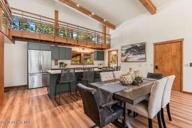 Your North Idaho dream! Renovated 5 bed, 3 bath home on 2+ - photo 8
