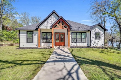 Waxahachie Lake Home For Sale in Waxahachie Texas