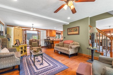 Welcome to this beautifully maintained Colonial located in the - photo 11